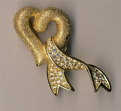 Vintage Christian Dior Double Heart signed Brooch. 